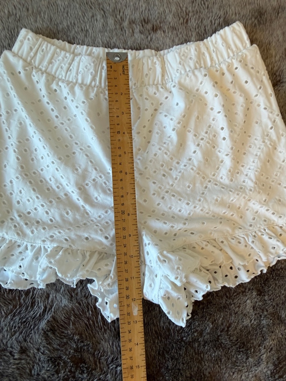 Vero Moda Cream Eyelet Ruffle Mini Skirt - Picture 6 of 8